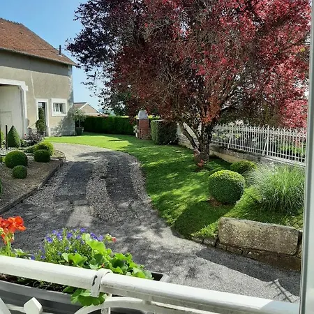 Gite Des Agapanthes Lacroix-sur-Meuse Esterno foto